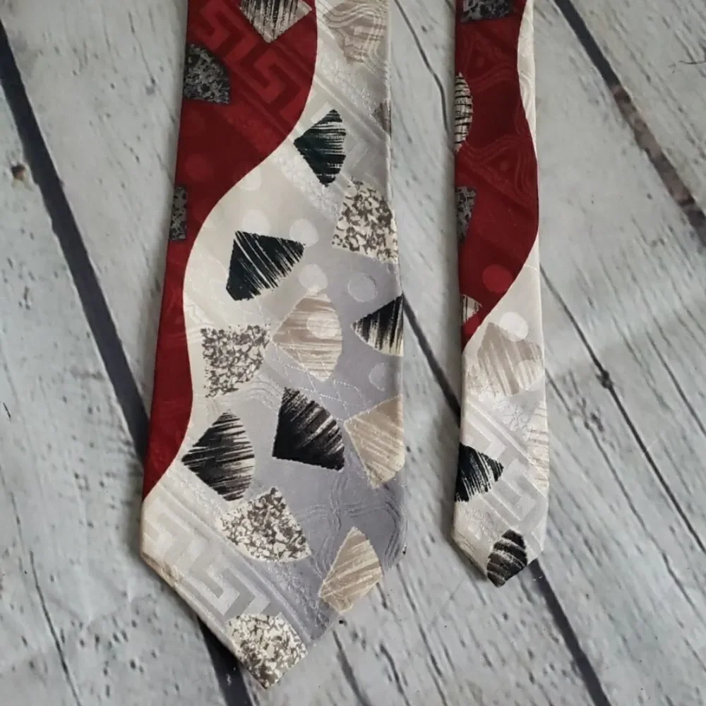 Oscar de la Renta Red Geometric Silk Tie